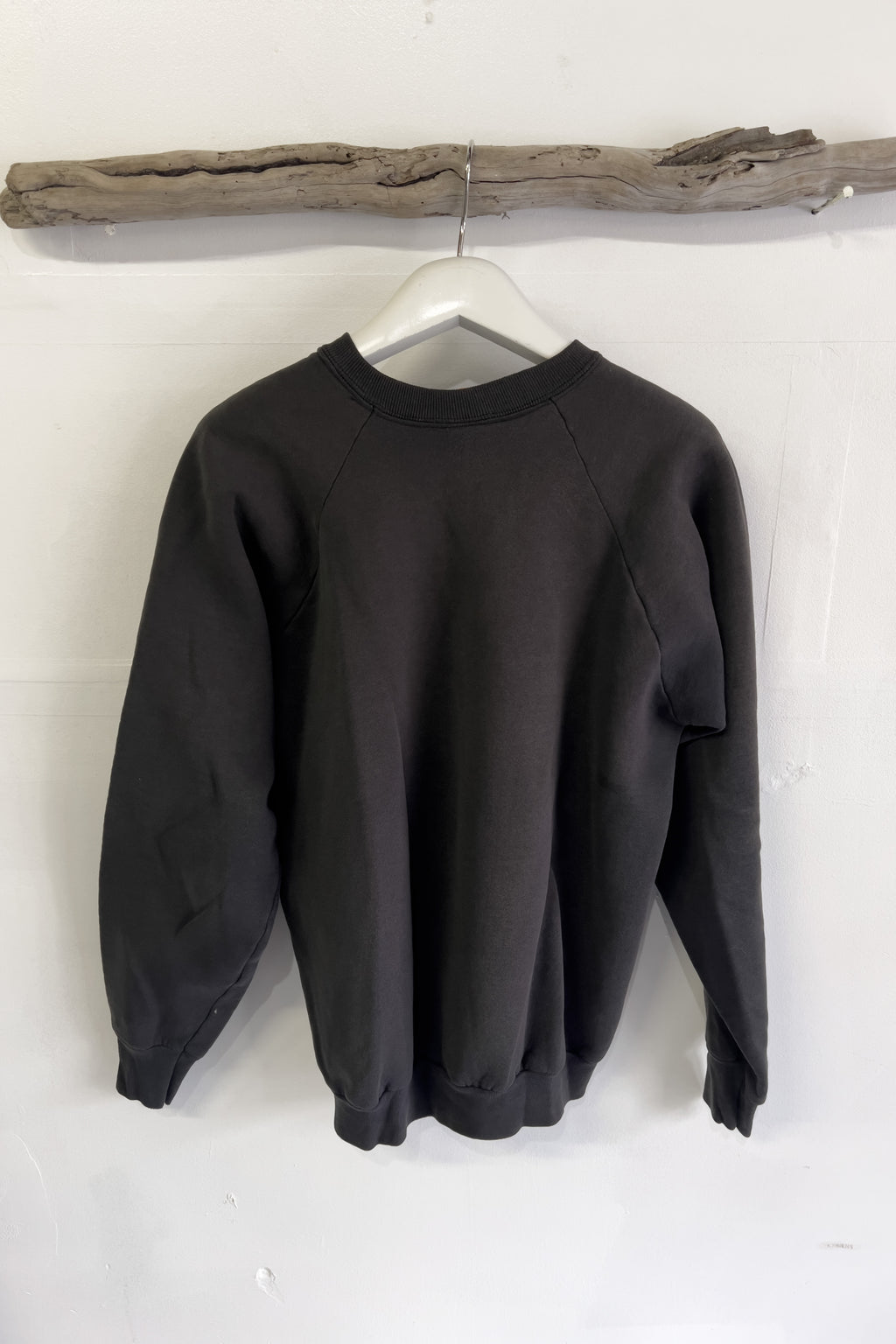 VINTAGE HEALTHY COMMUNITY SWEATSHIRT